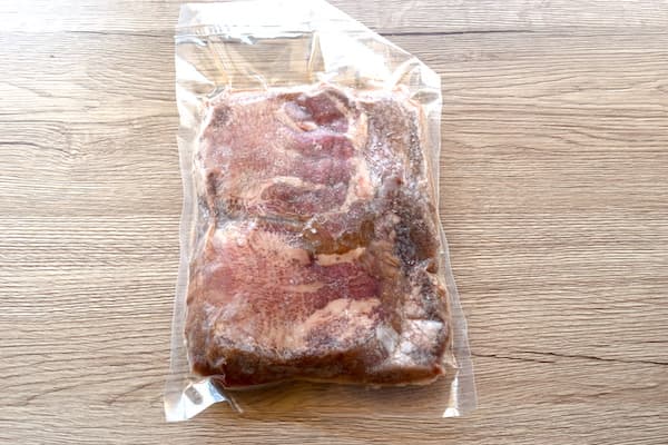 肉のいとう「杜の都仙台名物肉厚牛たん」