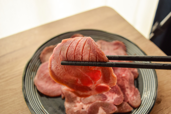 肉厚の極上厚切り絆牛タン（塩味）