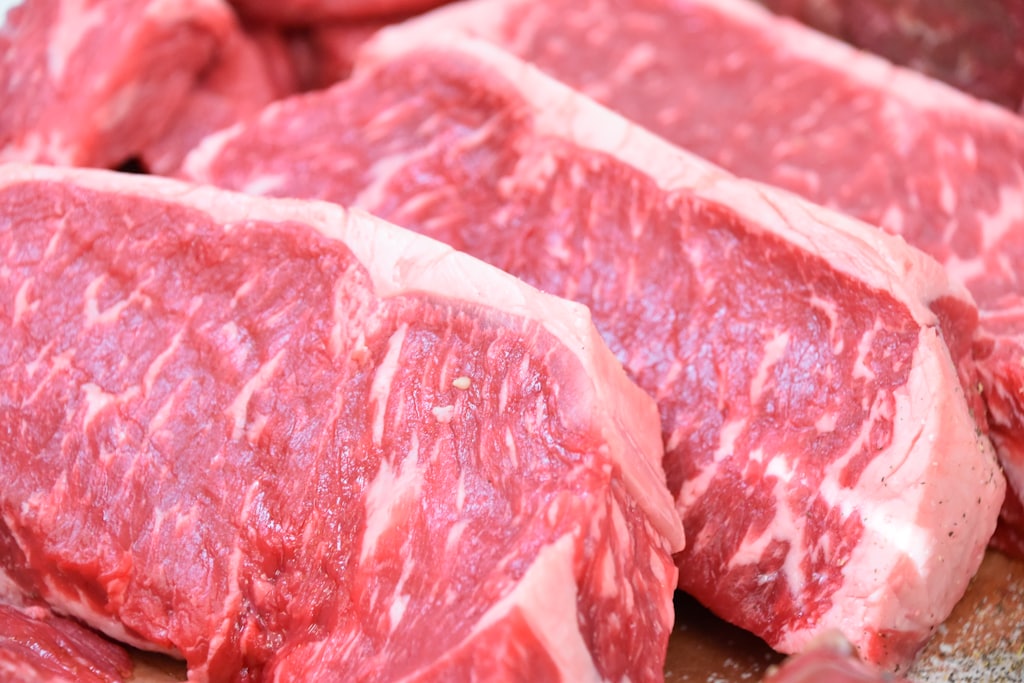 パックされた牛肉